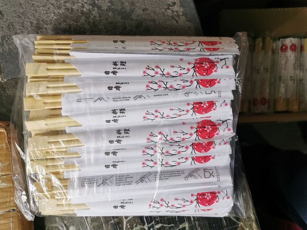 Pakowane w papier sushi naturalne bambusowe jednorazowe pałeczki z niestandardowym logo